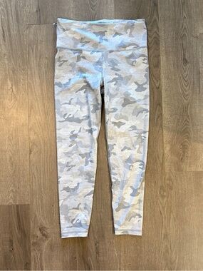 GAP Light Gray Camo Leggings